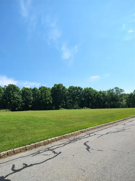 Victoria DR, Blooming Grove, NY 10914