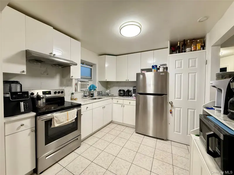 1846 College Point BLVD, College Point, NY 11356