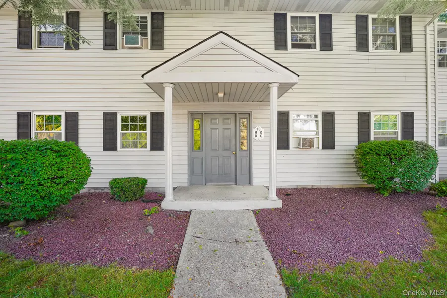 15 Fern CT #D, Fishkill, NY 12524