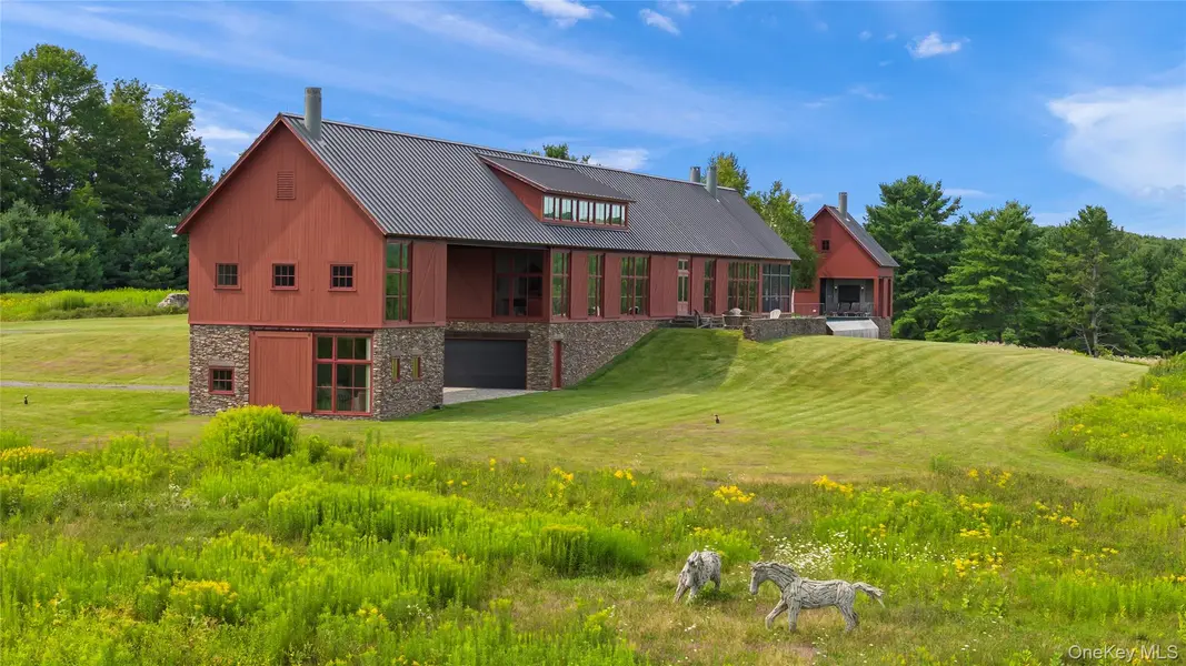 241 Cunningham Hill RD, Canaan, NY 12029
