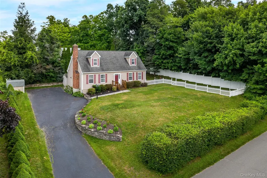 2 Curtis - New Fairfield, CT AVE, New Fairfield, CT 06812