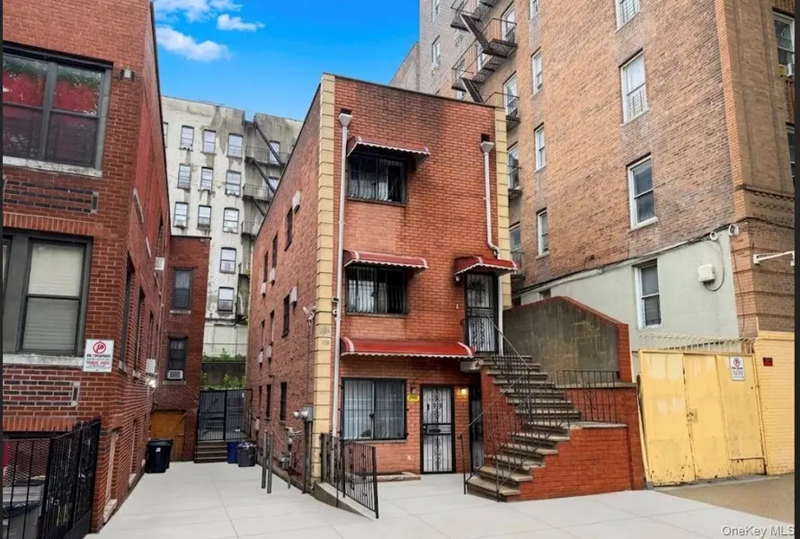 1189 Grant AVE #3, Bronx, NY 10456
