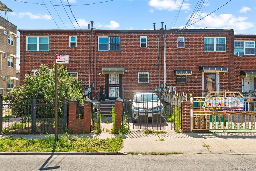 534 Warwick ST, Brooklyn, NY 11207