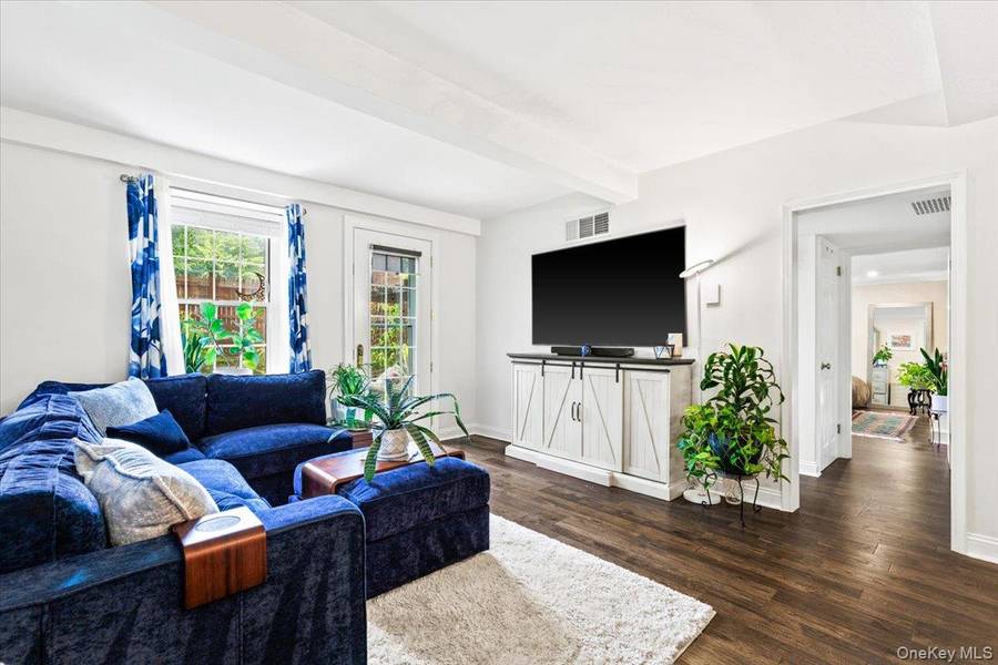 1360 Midland AVE #TE, Bronxville, NY 10708