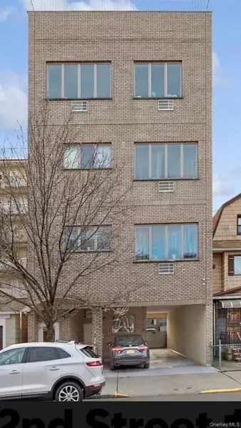 2370 62nd ST #3, Brooklyn, NY 11204