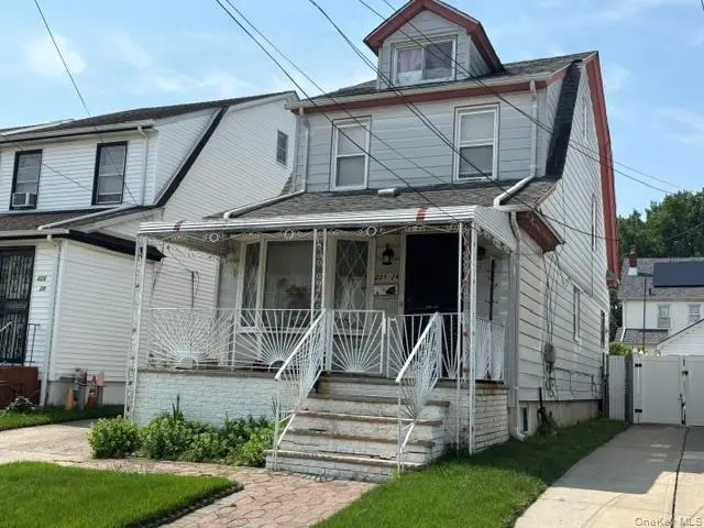 225-24 105th AVE, Queens Village, NY 11429