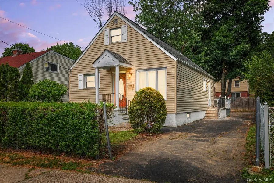 56 Independence ST, White Plains, NY 10606