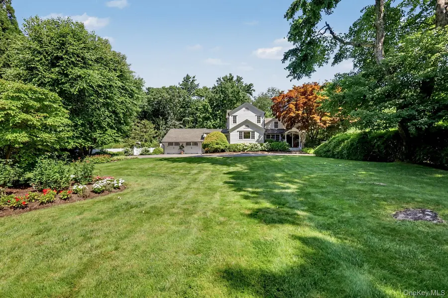 336 Smith Ridge RD, South Salem, NY 10590