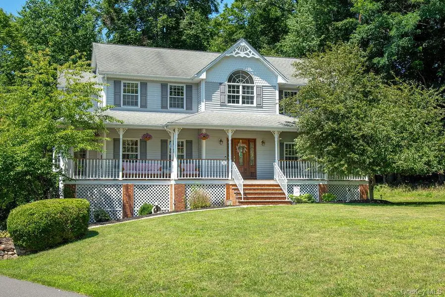 4 Hauser TER, Tappan, NY 10983
