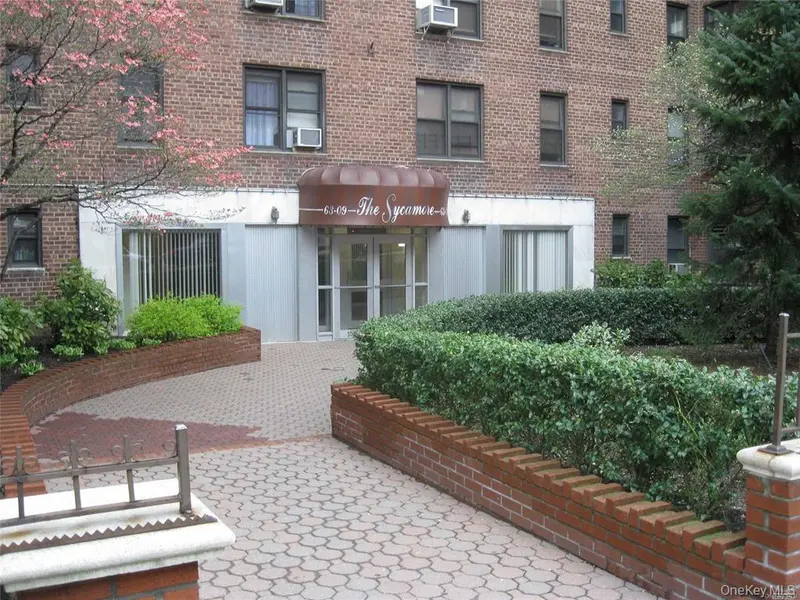 63-09 108th ST #5L, Forest Hills, NY 11375