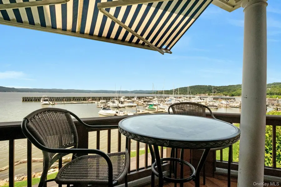 308 Half Moon Bay DR, Croton-on-hudson, NY 10520