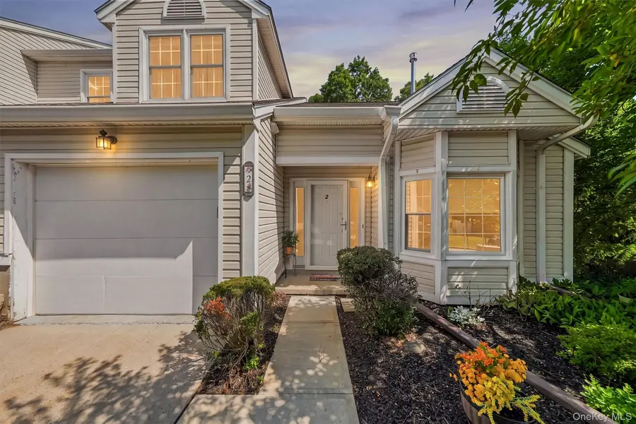 2 N Cambridge CT, Fishkill, NY 12524