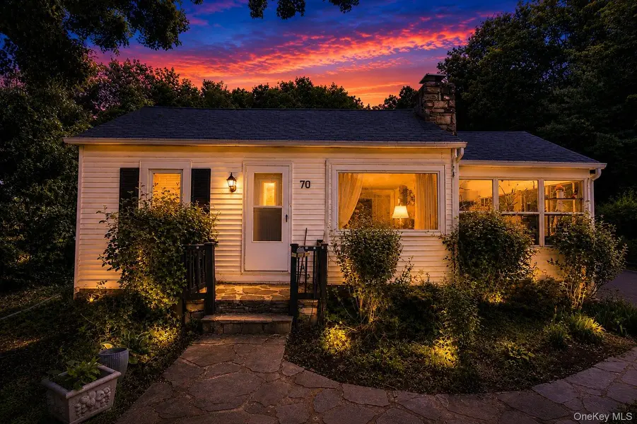 70 Winona AVE, Newburgh, NY 12550
