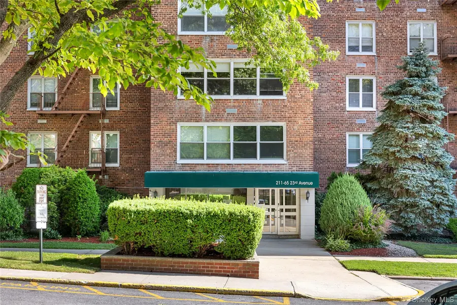 211-65 23rd AVE #5E, Bayside, NY 11360