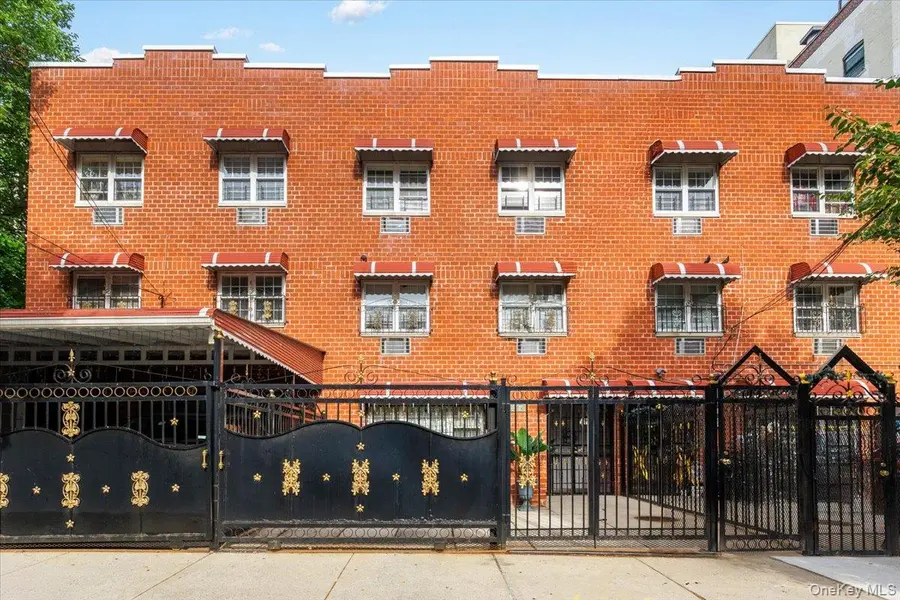 1054 Cauldwell AVE, Bronx, NY 10456