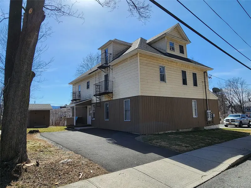 7 Hudson ST #6, Port Jervis, NY 12771