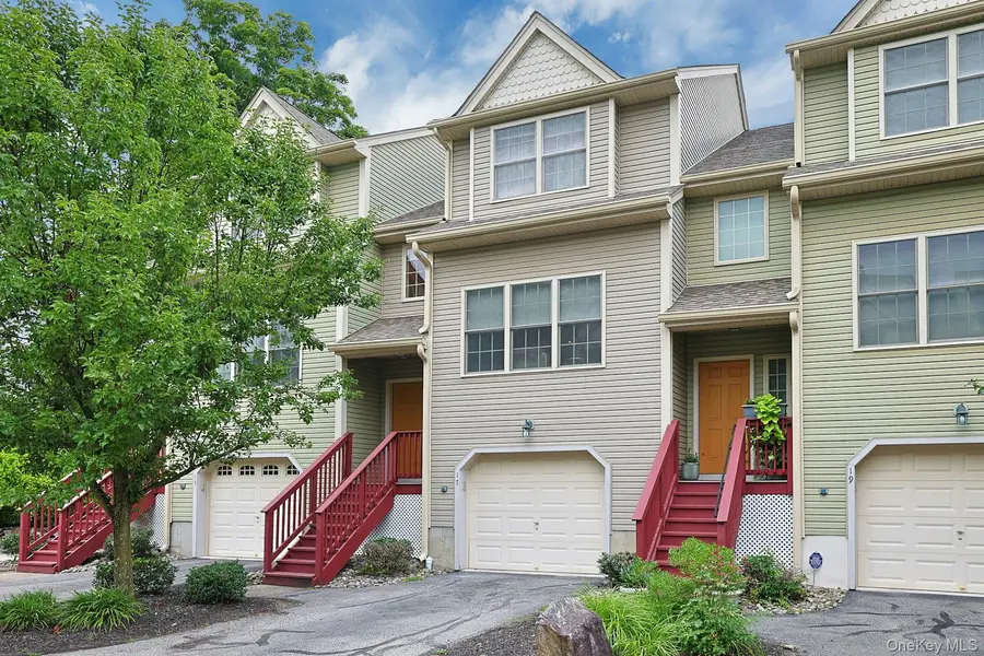17 Winhaven CT #8, Highland Falls, NY 10928