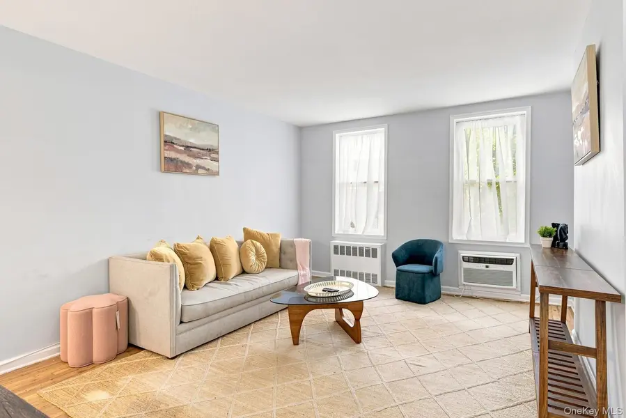 311 E 25th ST #3A, New York (manhattan), NY 10010