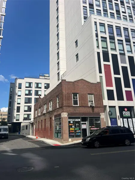62 Centre AVE, New Rochelle, NY 10801