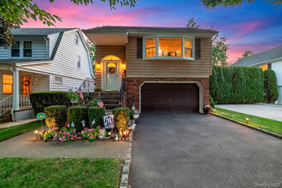 146 Lincoln ST, Garden City, NY 11530