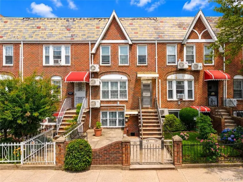 2007 E 28th ST, Brooklyn, NY 11229
