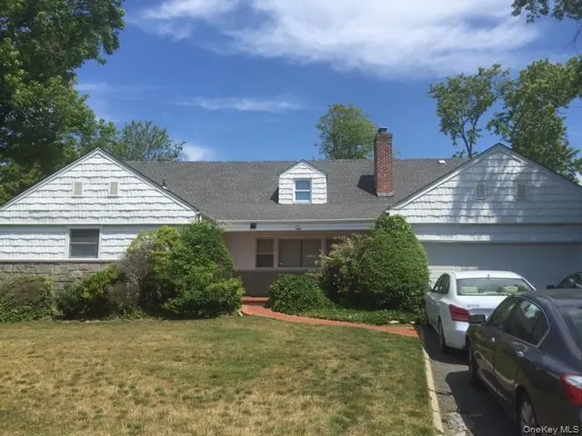 149 Lakeside DR, Lawrence, NY 11559