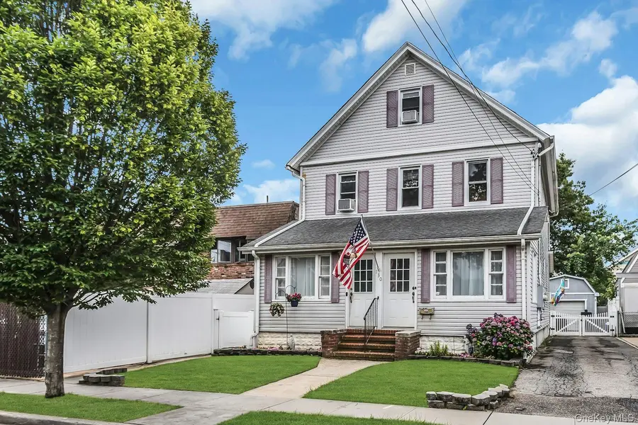 130 E Fairview AVE, Valley Stream, NY 11580