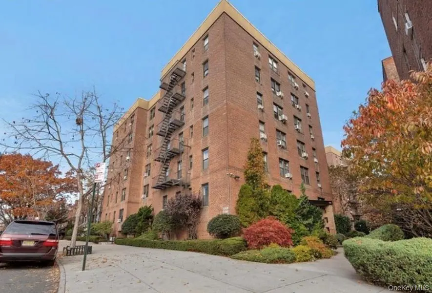 7261 Shore RD #1R, Brooklyn, NY 11209