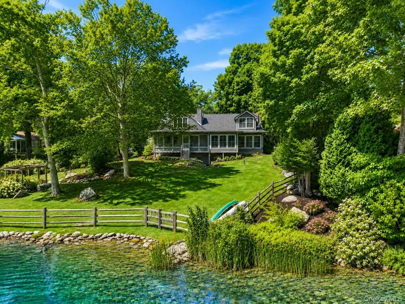 174 Lake Shore RD, Putnam Valley, NY 10579