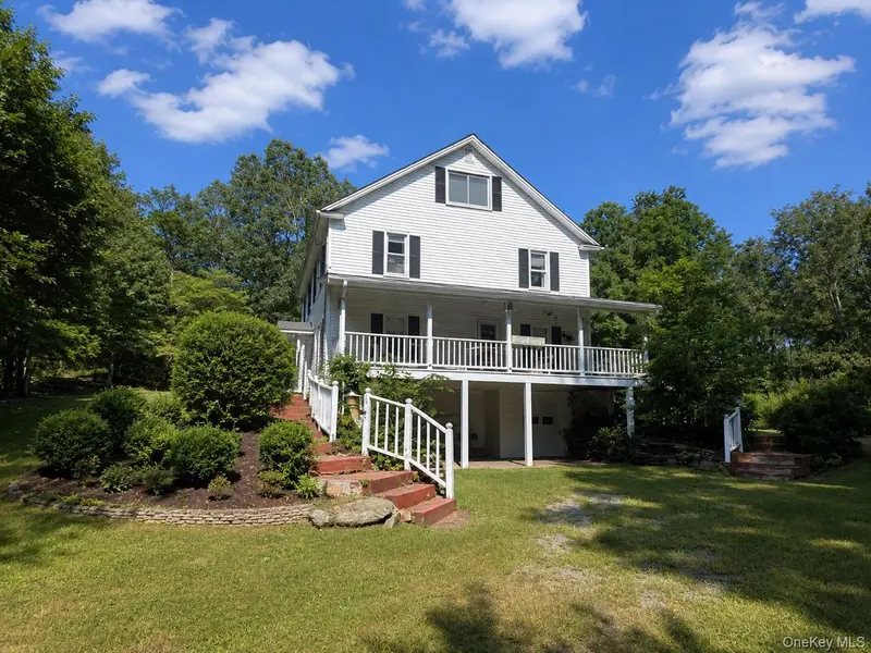 136 Camp Sunset RD, Highland, NY 12528