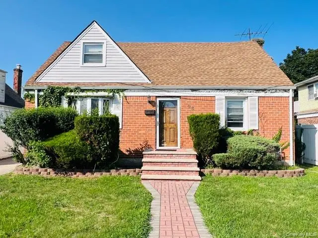 28 Monaco AVE, Elmont, NY 11003