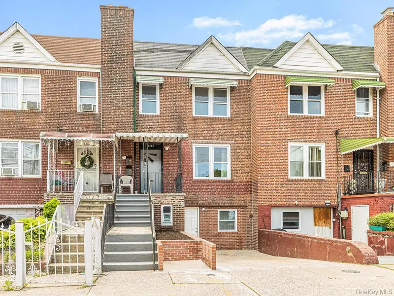 2803 Gunther AVE, Bronx, NY 10469