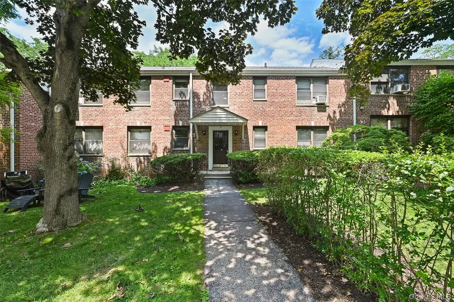 5 Rockledge AVE #1A, Hartsdale, NY 10530
