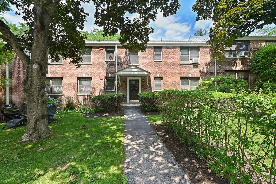 5 Rockledge RD #1A, Hartsdale, NY 10530
