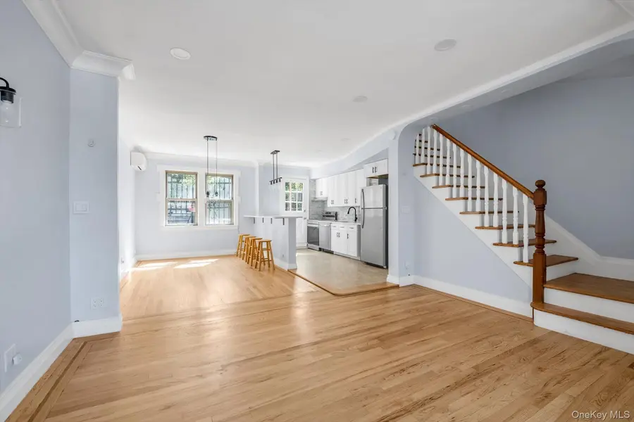 3139 56th ST, Woodside, NY 11377