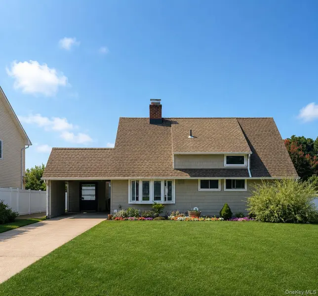 259 Elm DR, Levittown, NY 11756