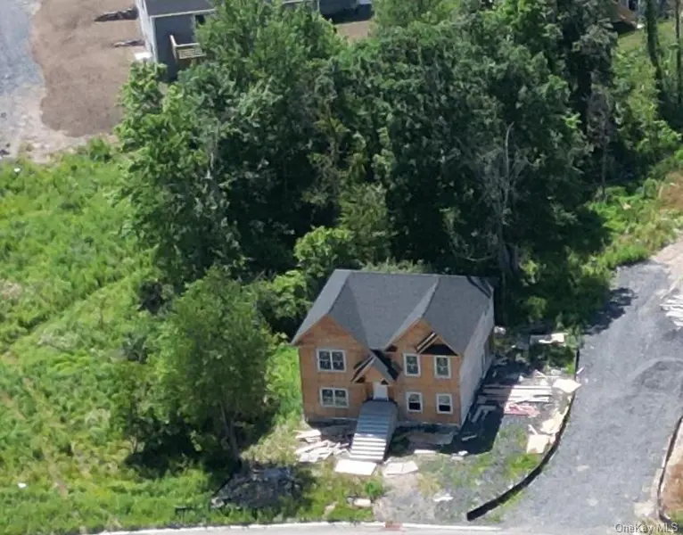 39 Southfield FLS, Monroe, NY 10950