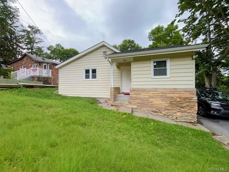 306 Third RD, Wappingers Falls, NY 12590
