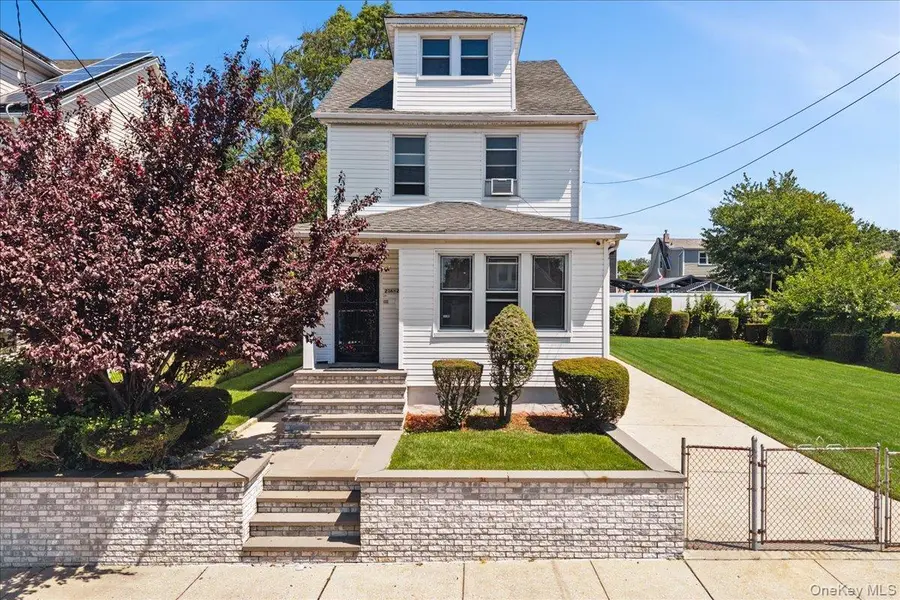 216-21 132ND AVE, Laurelton, NY 11413
