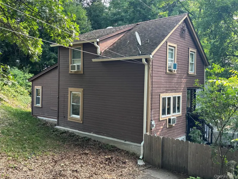 55 Boulevard KNLS, Poughkeepsie, NY 12601