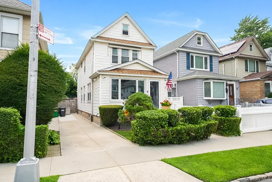 33-28 155th ST, Flushing, NY 11354