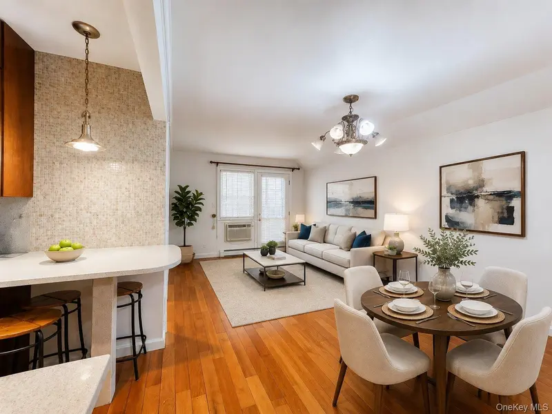 140-18 33rd AVE #4, Flushing, NY 11354