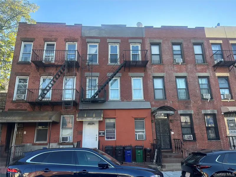 124 32nd ST, Brooklyn, NY 11232