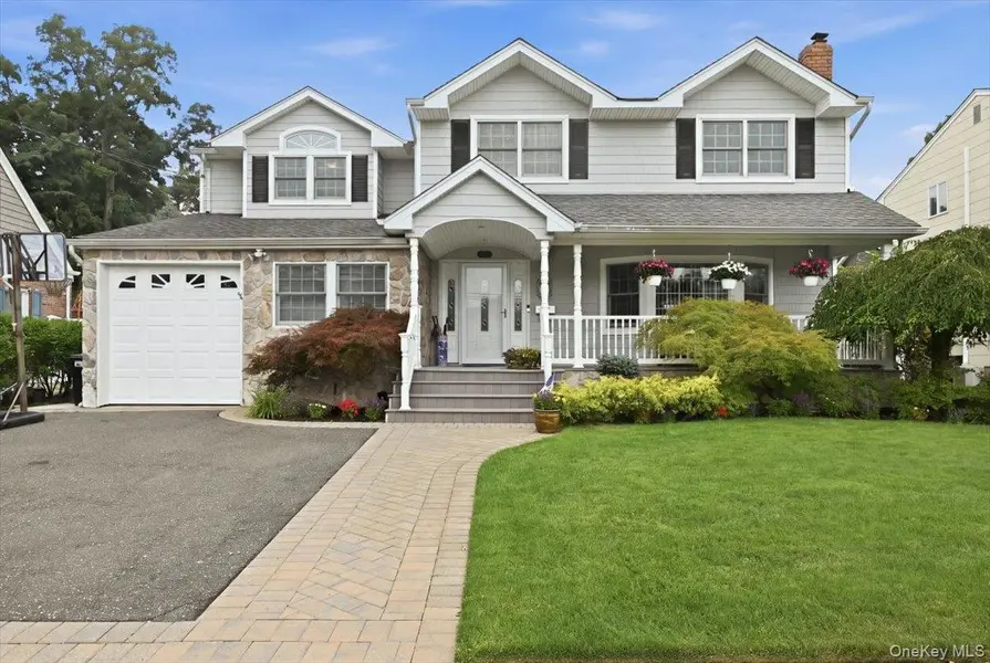 1844 Jefferson AVE, North Bellmore, NY 11710