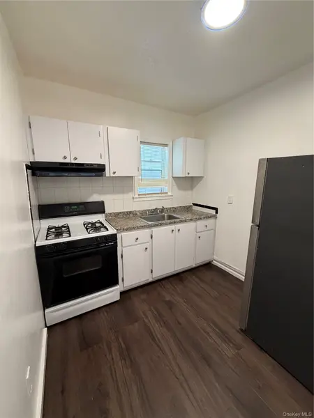 513 Chestnut ST, Brooklyn, NY 11208