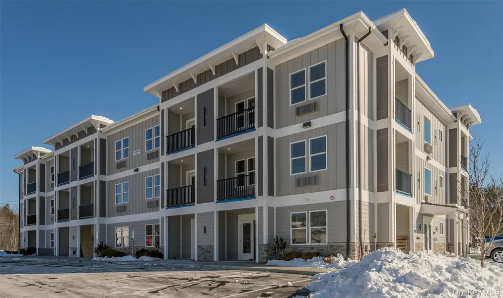 124 S Main ST, Florida, NY 10921