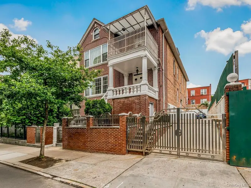 1858 Phelan PL, Bronx, NY 10453