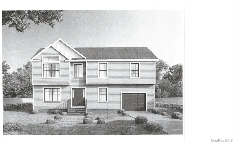 130 Center ST, Holbrook, NY 11741