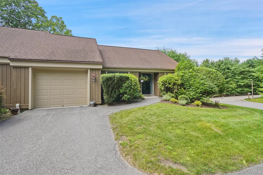 537 Heritage Hills DR #F, Somers, NY 10589