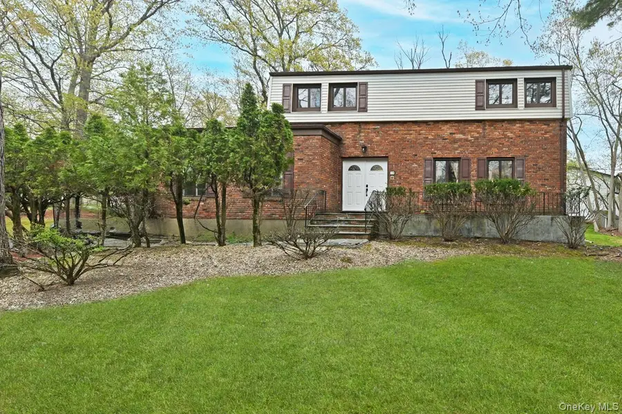 19 Sterling RD, Spring Valley, NY 10977